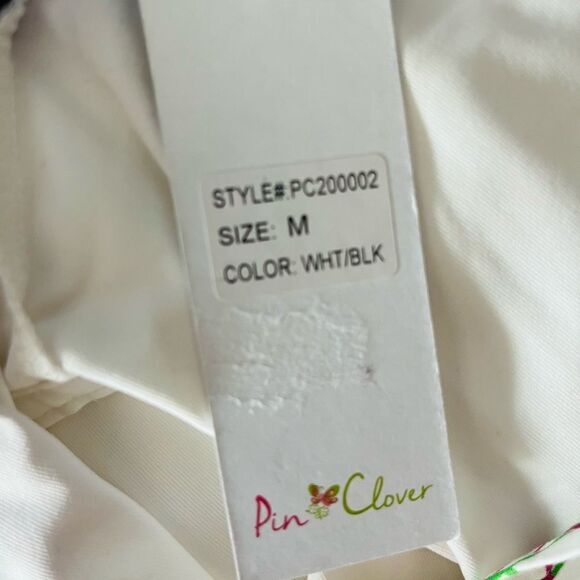 New with tags PIN CLOVER Studio
West Links White Black Golf Polo Shirt size M - Picture 9 of 9